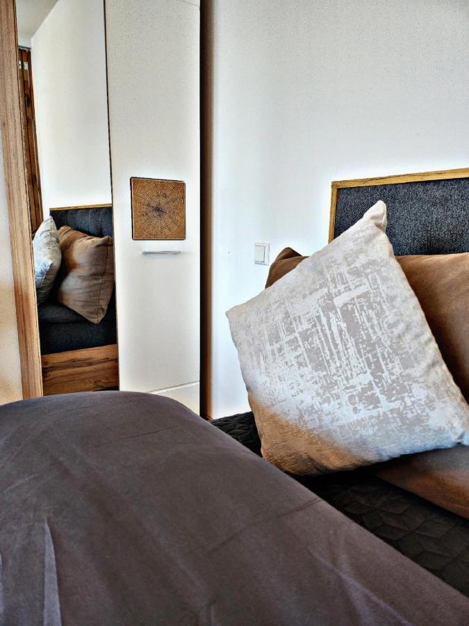 Lions Place Premium Apartments Executive Luxus Penthouse Inklusive Spa ハイデンハイム・アン・デア・ブレンツ エクステリア 写真